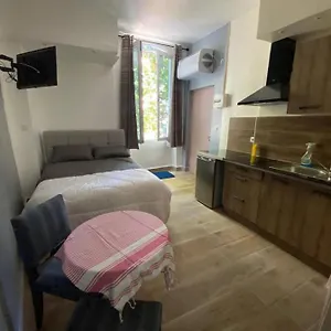 Appartement T1 spacieux et lumineux 5 France