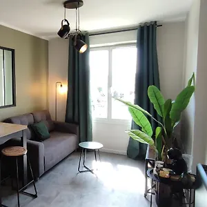 Appartement Jungly - Moderne, Cocooning, Calme, Nature, Saint-Priest (Rhone)